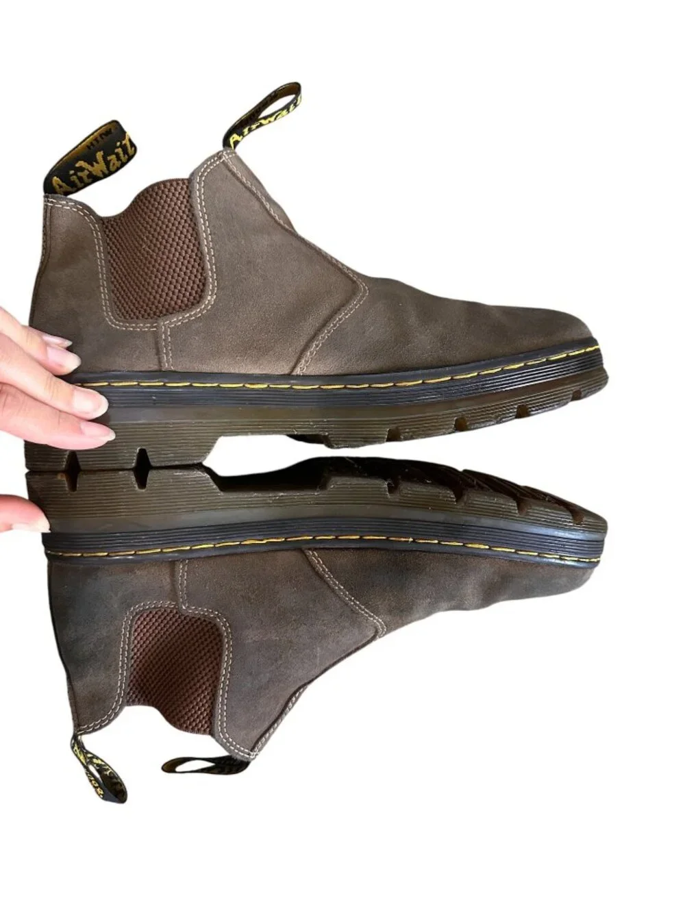 Dr. Martens Hardie II Suede Chelsea Boots Mens 9 Brown workwear Chore Outdoor